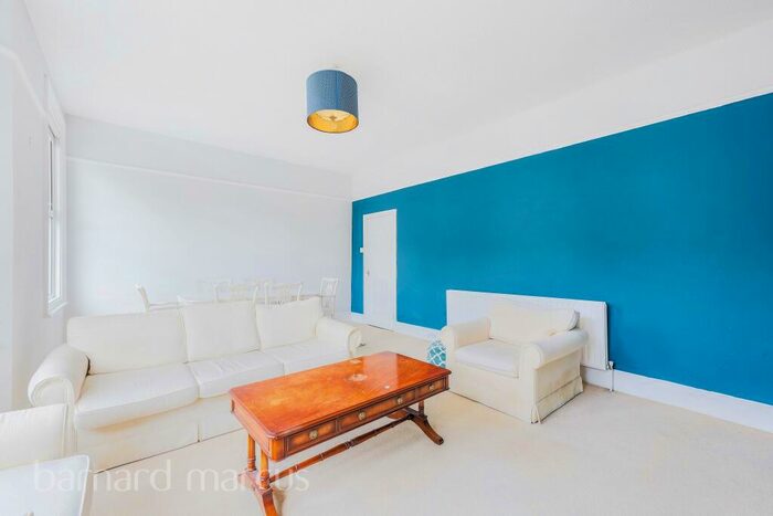 3 Bedroom Duplex To Rent In Avondale Road, South Croydon, CR2