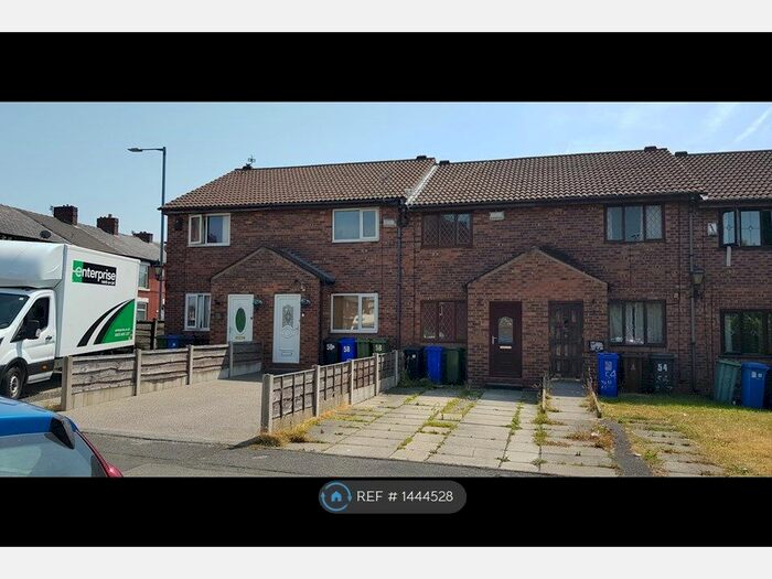 2 Bedroom Terraced House To Rent In Hamnett Street, Droylsden, Manchester, M43