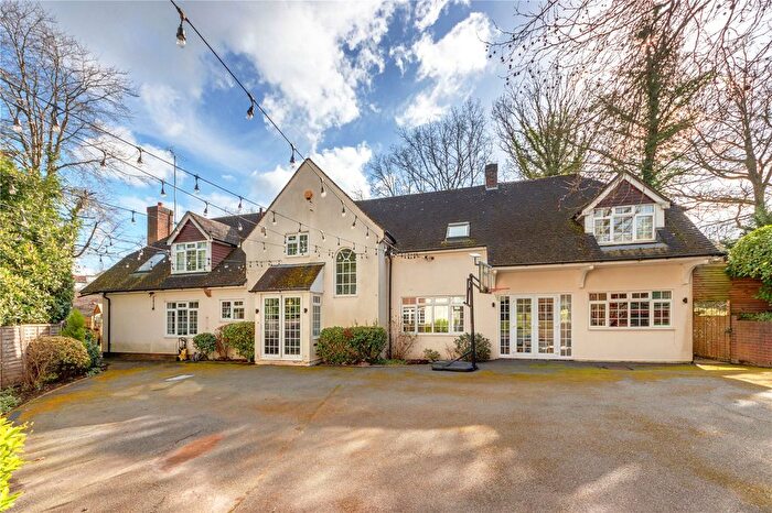 5 Bedroom Detached House For Sale In Loom Lane, Radlett, Hertfordshire, WD7