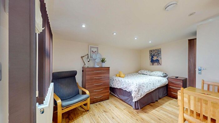 Studio To Rent In Saint Pauls Avenue, NW2