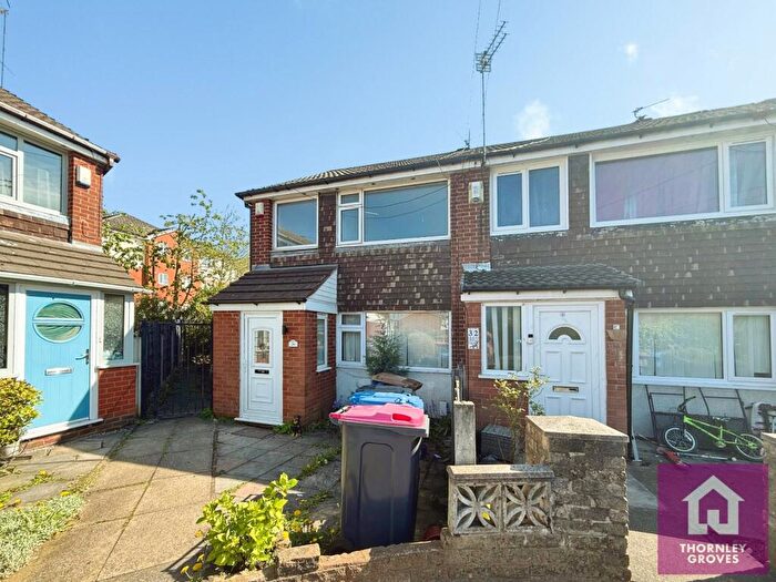 3 Bedroom End Of Terrace House For Sale In Cumberland Avenue, Clifton, Swinton, M27