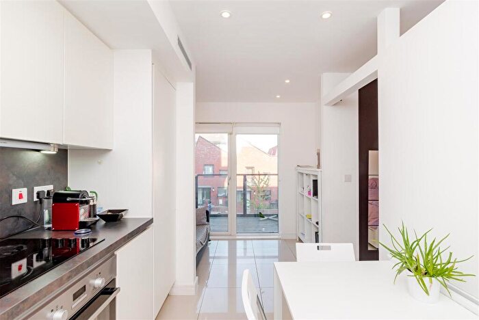 Apartment For Sale In Shearwater Drive, West Hendon, NW9