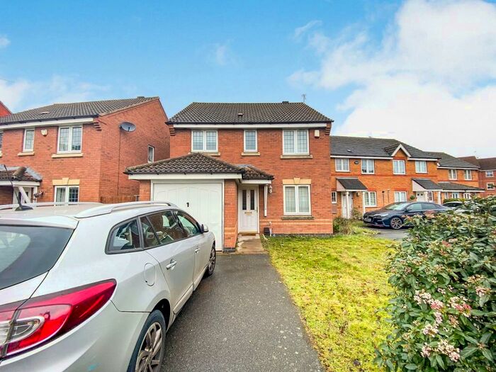 3 Bedroom House To Rent In Strathern Road, Leicester, LE3