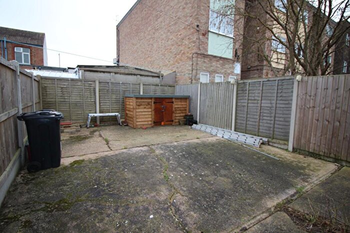 1 Bedroom Maisonette To Rent In Windermere Road, Holland-on-Sea, CO15