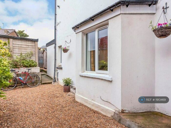 2 Bedroom Maisonette To Rent In Glenwood Road, London, SE6