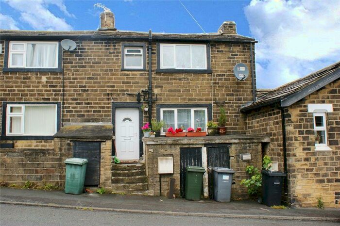 2 Bedroom House To Rent In Haworth Road, Cullingworth, Bradford, BD13