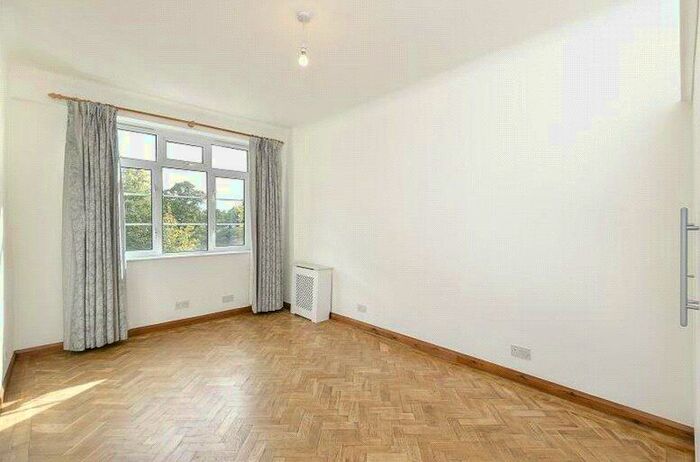 2 Bedroom Apartment To Rent In Grove End Gardens, Grove End Road, London, NW8