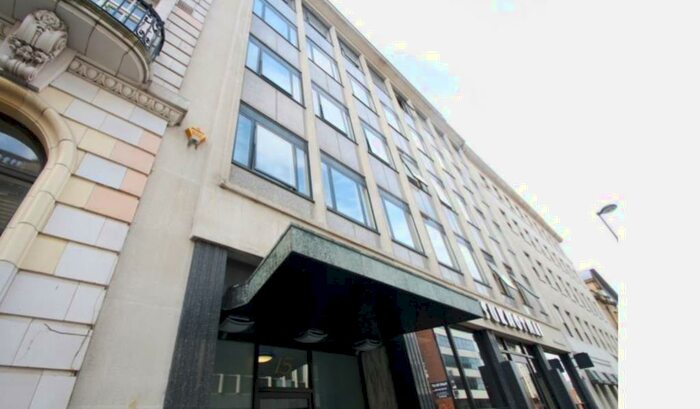 1 Bedroom Apartment To Rent In South Parade, Leeds, LS1