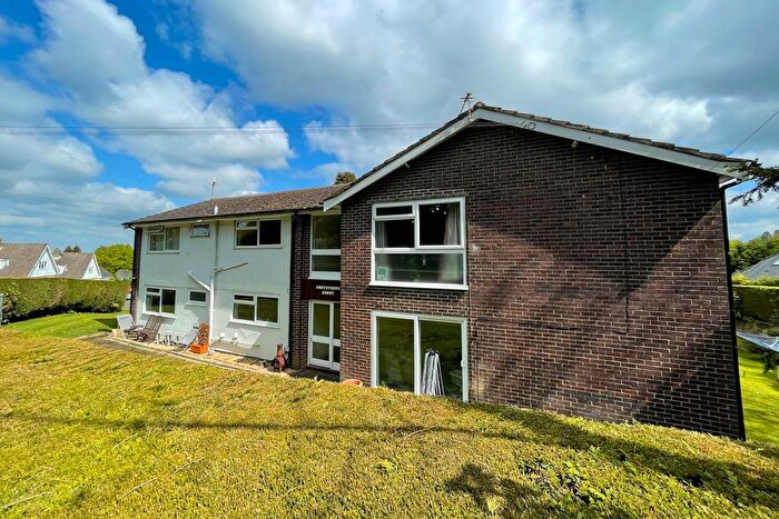 1 Bedroom Flat To Rent In Greystones Court, Crowborough, TN6