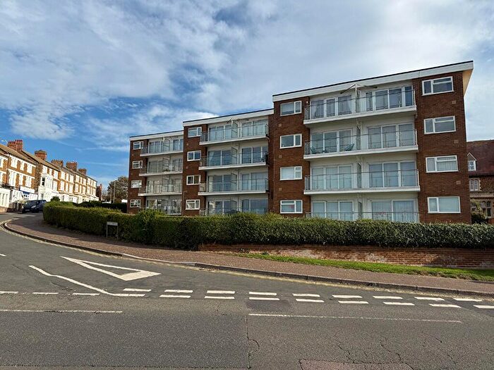 2 Bedroom Flat For Sale In Cliff Court, Hunstanton, Norfolk, PE36