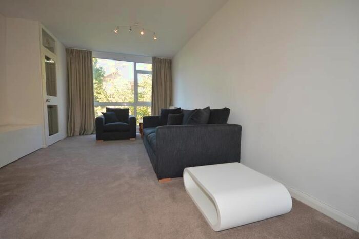 2 Bedroom Maisonette To Rent In Brandram Road, Blackheath, London, SE13