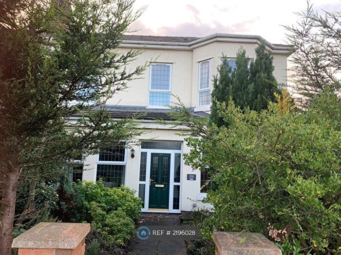 4 Bedroom Semi-Detached House To Rent In Sussex Road, Southport, PR9