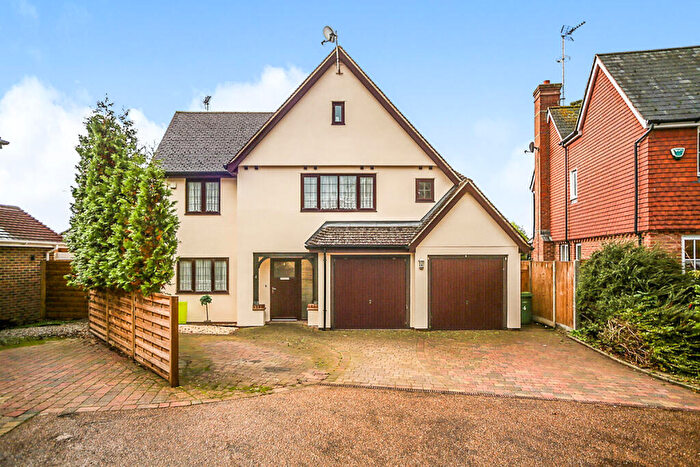 5 Bedroom Detached House To Rent In Abberley Park, Sittingbourne Road, Maidstone, Kent, ME14