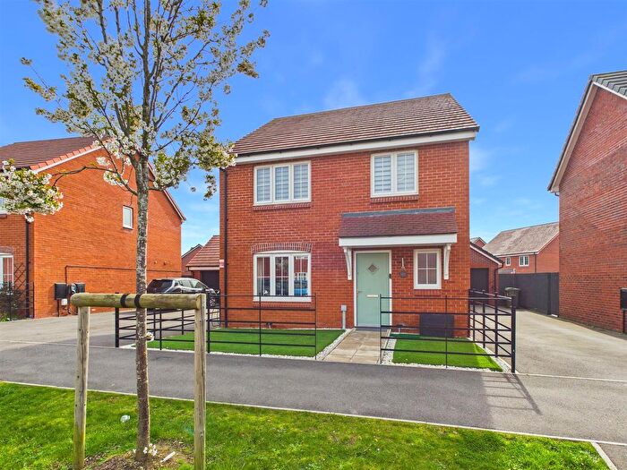 4 Bedroom Detached House For Sale In Baxter Road, Churchdown, Gloucester, GL3