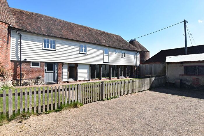 2 Bedroom Barn Conversion To Rent In Forstal Road, Lenham, Maidstone, ME17
