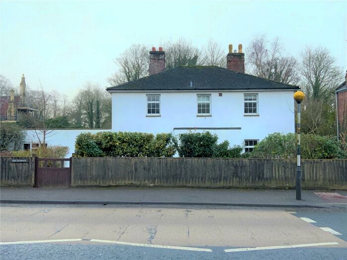 Property To Rent In Bath Road, Devizes, SN10