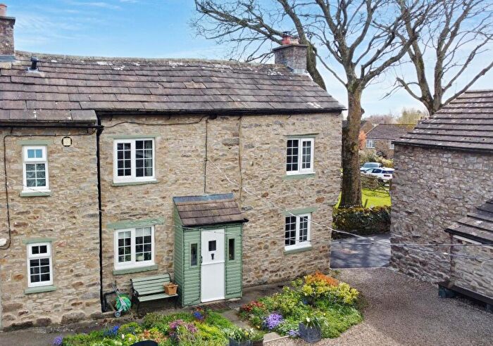 2 Bedroom Cottage For Sale In Brook View, Moor Road, Leyburn, DL8