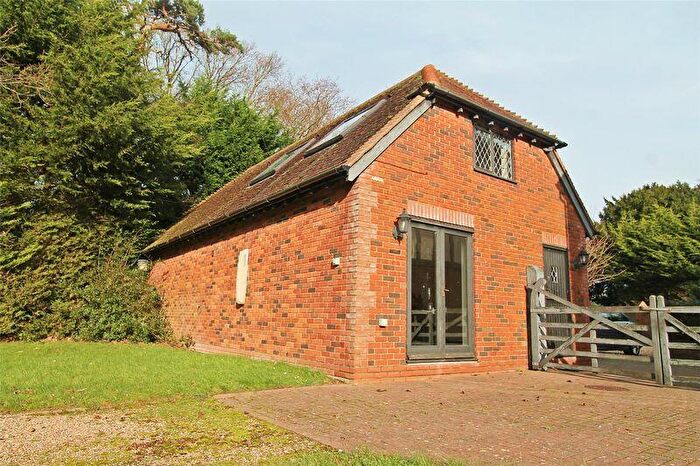 1 Bedroom Detached House To Rent In Church Road, Warsash, SO31