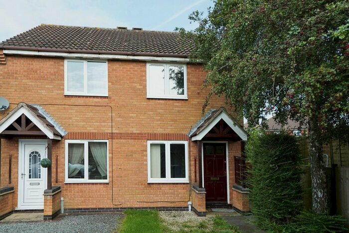 2 Bedroom Semi-Detached House For Sale In Gamble Close, Ibstock, Leicestershire, LE67