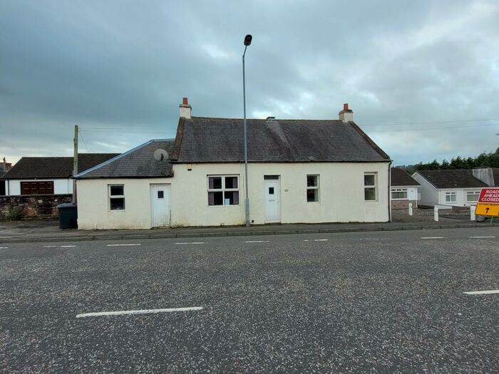 2 Bedroom Bungalow For Sale In Clover Cottage, Annan Road, Dumfries, Dumfriesshire, DG1