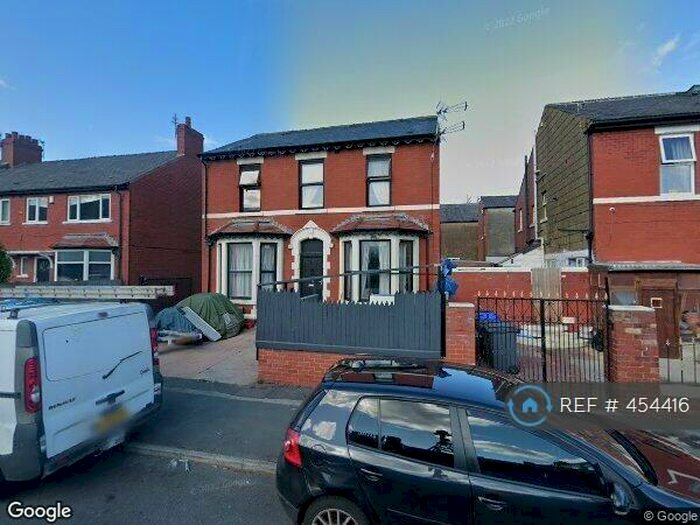 2 Bedroom Flat To Rent In Clifford Road, Blackpool, FY1