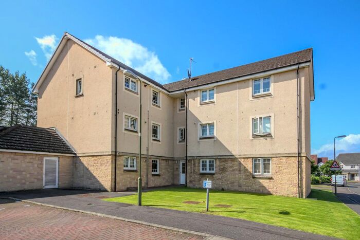 2 Bedroom Flat To Rent In Meikle Inch, Bathgate, EH48