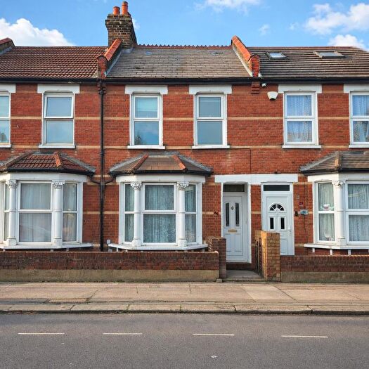 4 Bedroom Terraced House To Rent In Northcote Road, Croydon, CR0