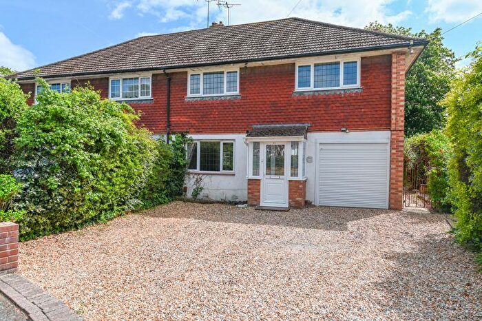 4 Bedroom Semi-Detached House For Sale In Belmont Grove, Bedhampton, PO9