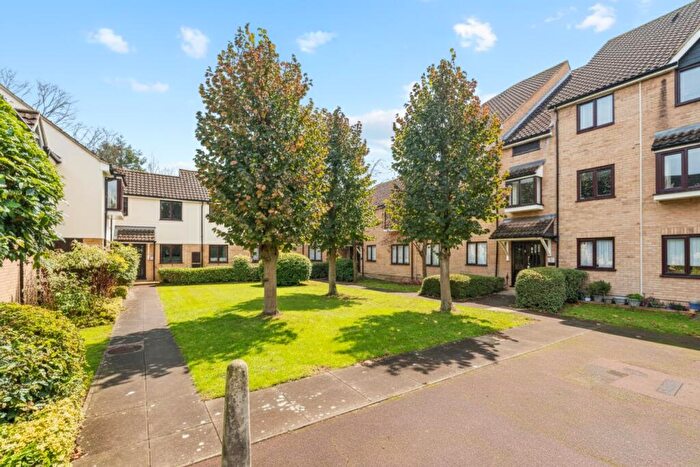 2 Bedroom Apartment To Rent In The Meadows, Sawbridgeworth, Essex, CM21