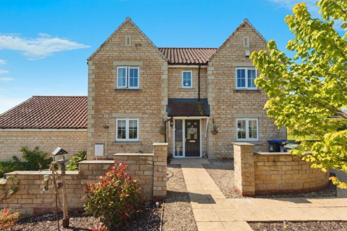 4 Bedroom Detached House For Sale In Potley Lane, Corsham, SN13