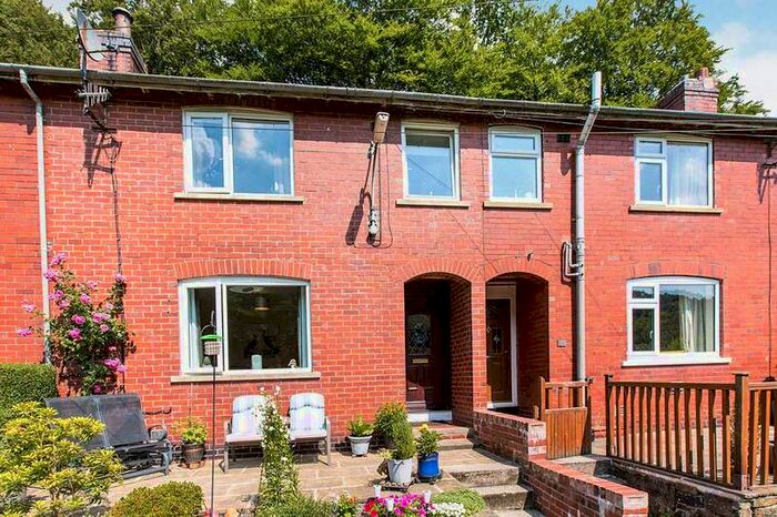 3 Bedroom House For Sale In Eaves Mount, Hebden Bridge, HX7