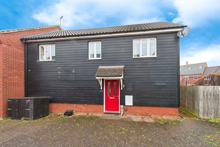 2 Bedroom House For Sale In Blake Walk, Bury St. Edmunds, IP32