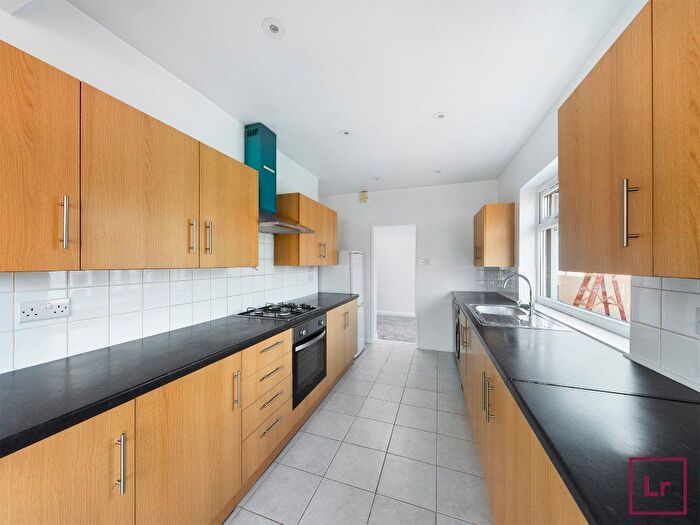 3 Bedroom Bungalow To Rent In Gerrard Gardens, Pinner, HA5