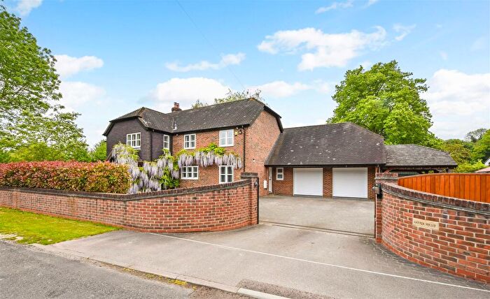 5 Bedroom Detached House For Sale In Mesh Road, Michelmersh, Hampshire, SO51