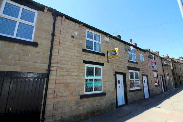 2 Bedroom Cottage To Rent In Walmersley Road, Bury, BL9