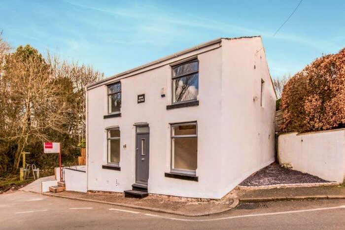 3 Bedroom Detached House To Rent In Ney Street Taunton Platting, Ashton-Under-Lyne, OL7