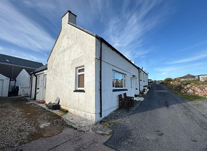 3 Bedroom End Of Terrace House For Sale In Port Wemyss, PA47