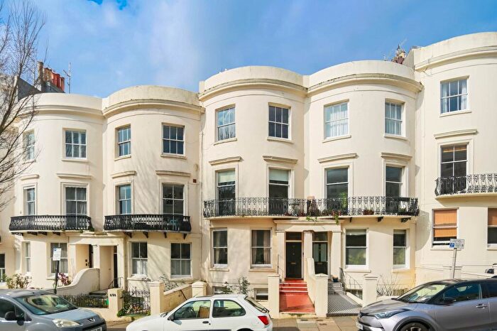 2 Bedroom Flat For Sale In A Lansdowne Place Hove, BN3