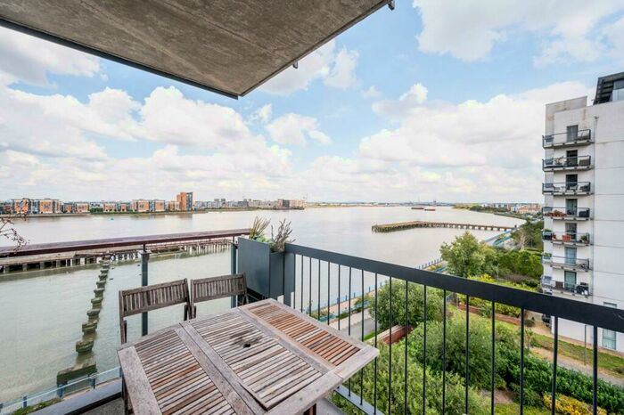 2 Bedroom Flat To Rent In Wyatt Point, Thamesmead, London, SE28