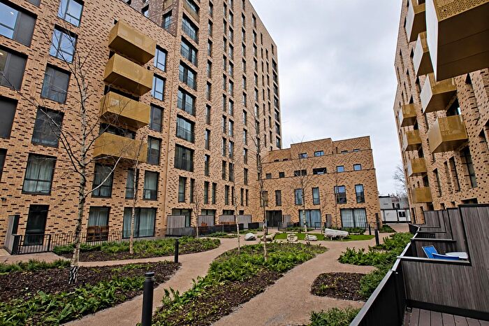 1 Bedroom Apartment To Rent In Devons Road, St Andrews, E3