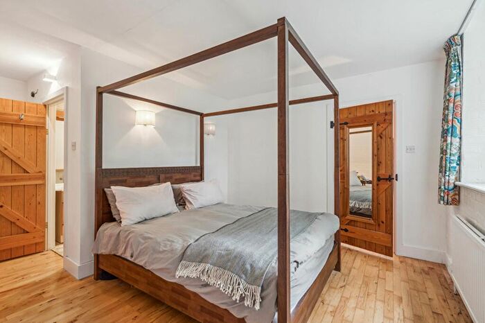 3 Bedroom Character Property For Sale In High Street, Wendover, HP22