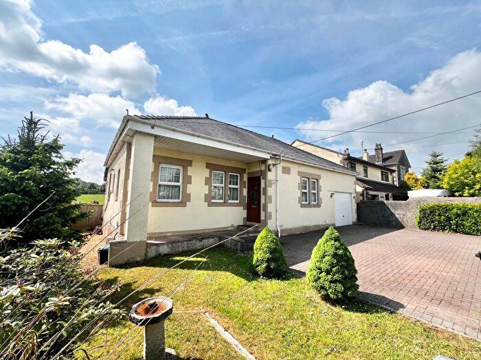 3 Bedroom Detached House For Sale In Wells Road, Chilcompton, BA3