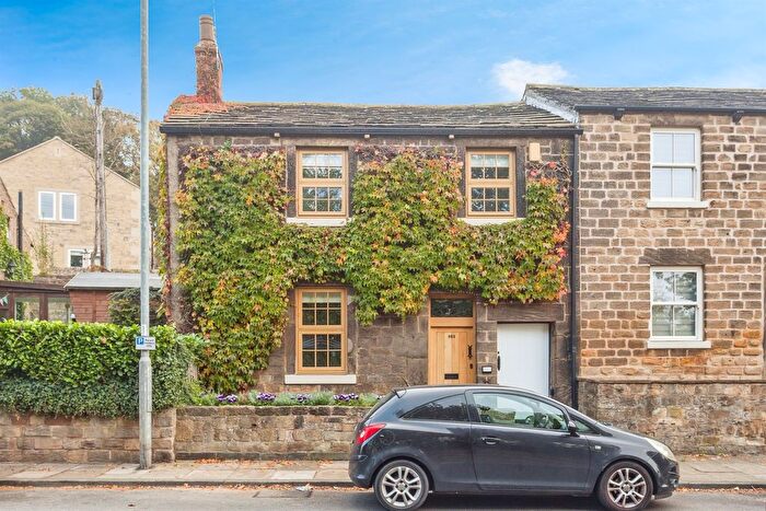 3 Bedroom Semi-detached House For Sale In Barnsley Road, Newmillerdam, Wakefield, WF2