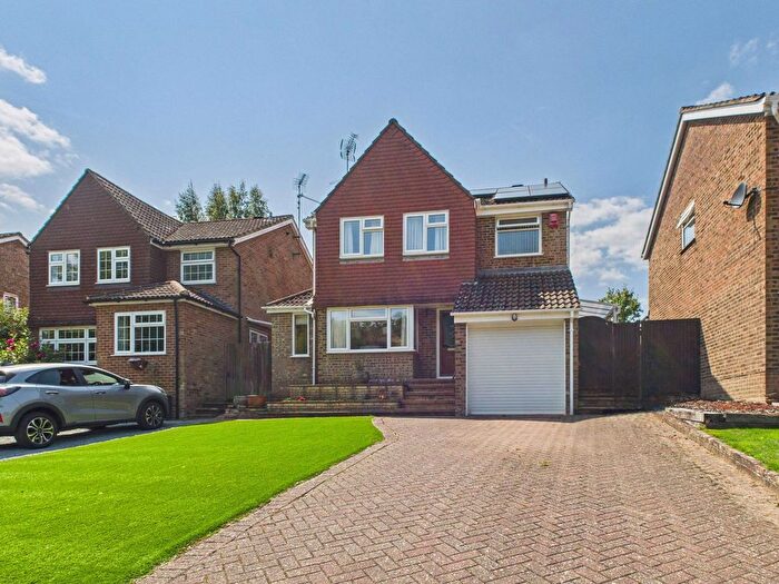 4 Bedroom Detached House For Sale In Bens Acre, Horsham, West Sussex., RH13