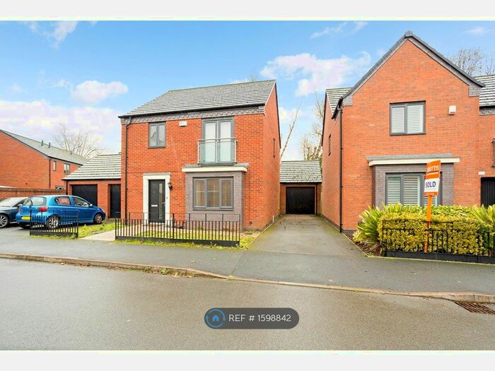 4 Bedroom Detached House To Rent In Ranger Drive, Wolverhampton, WV10