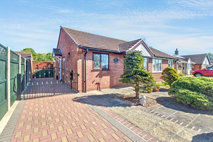 2 Bedroom Bungalow For Sale In Elmwood Drive, Ingoldmells, PE25