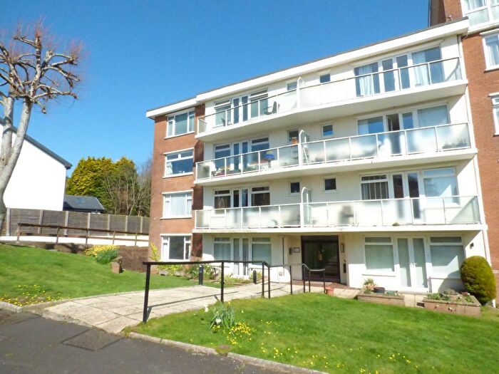 2 Bedroom Flat For Sale In Brynfield Court, Langland, Swansea, SA3