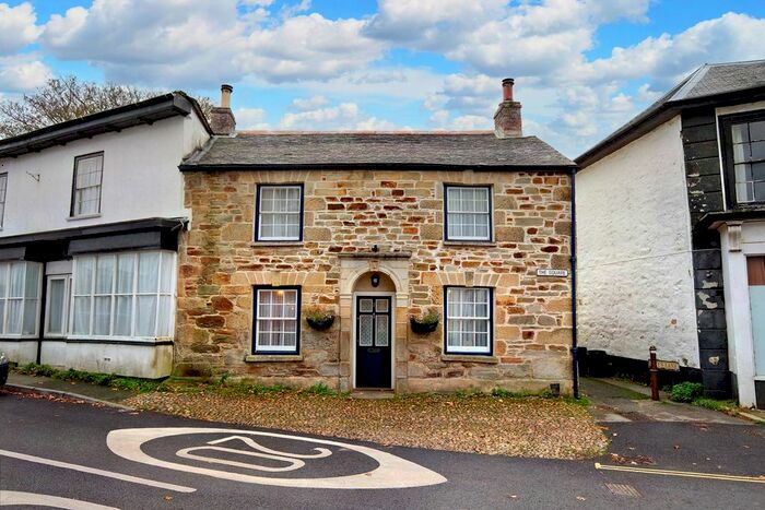 3 Bedroom Semi-Detached House For Sale In The Square, Chacewater, Truro, TR4