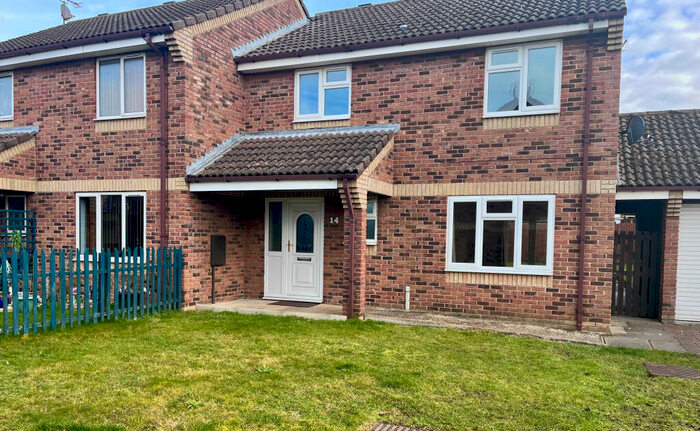 4 Bedroom Semi-Detached House To Rent In Compass Close, Lakenheath, IP27