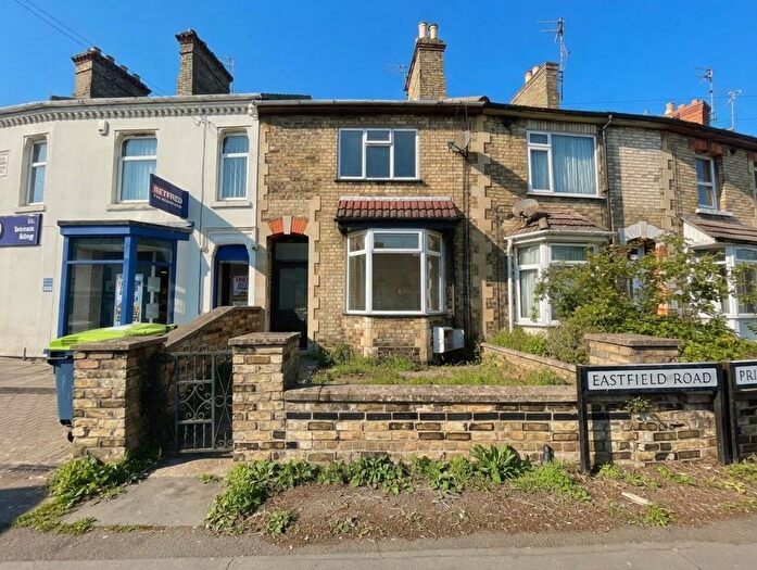 3 Bedroom Terraced House For Sale In Princes Gardens, Peterborough, PE1